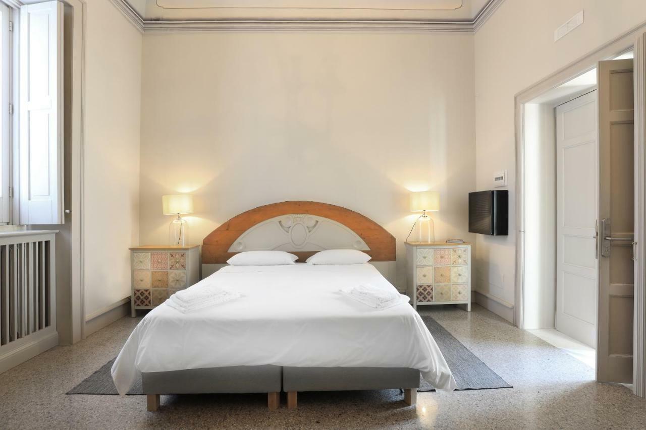 Hotel Palazzo Circolone Poggiardo Zewnętrze zdjęcie